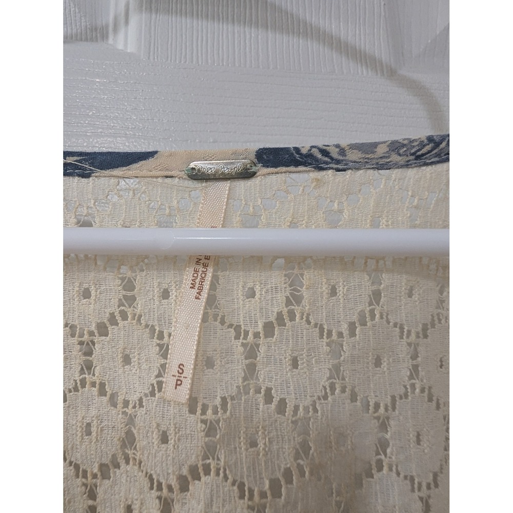 Free People, Small, Moon River Floral Lace Peasant Top, Ivory & Blue - Picture 6 of 7
